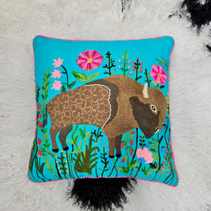 Bison meadow Pillow