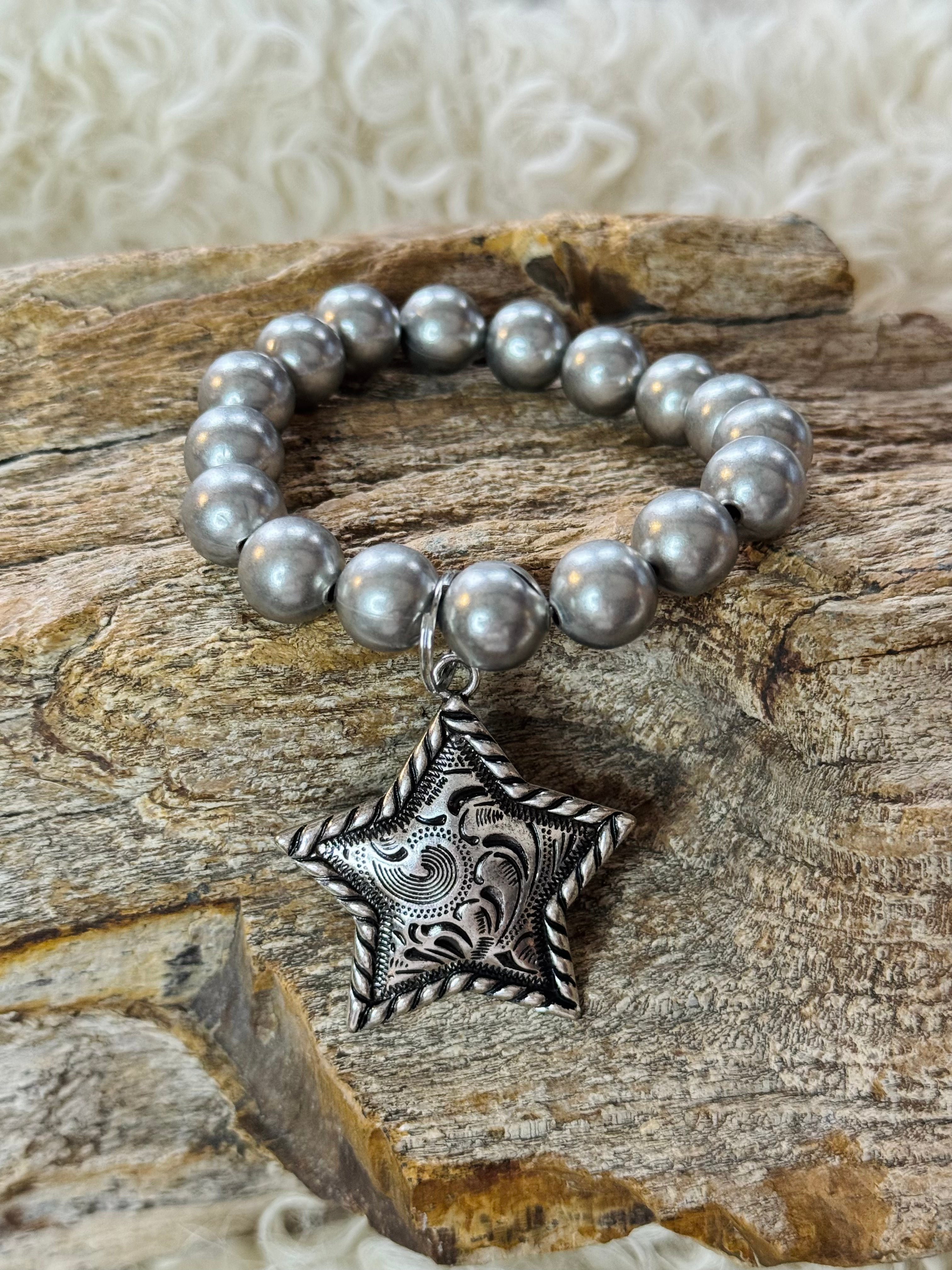 Filigree Frontier Star Bracelet