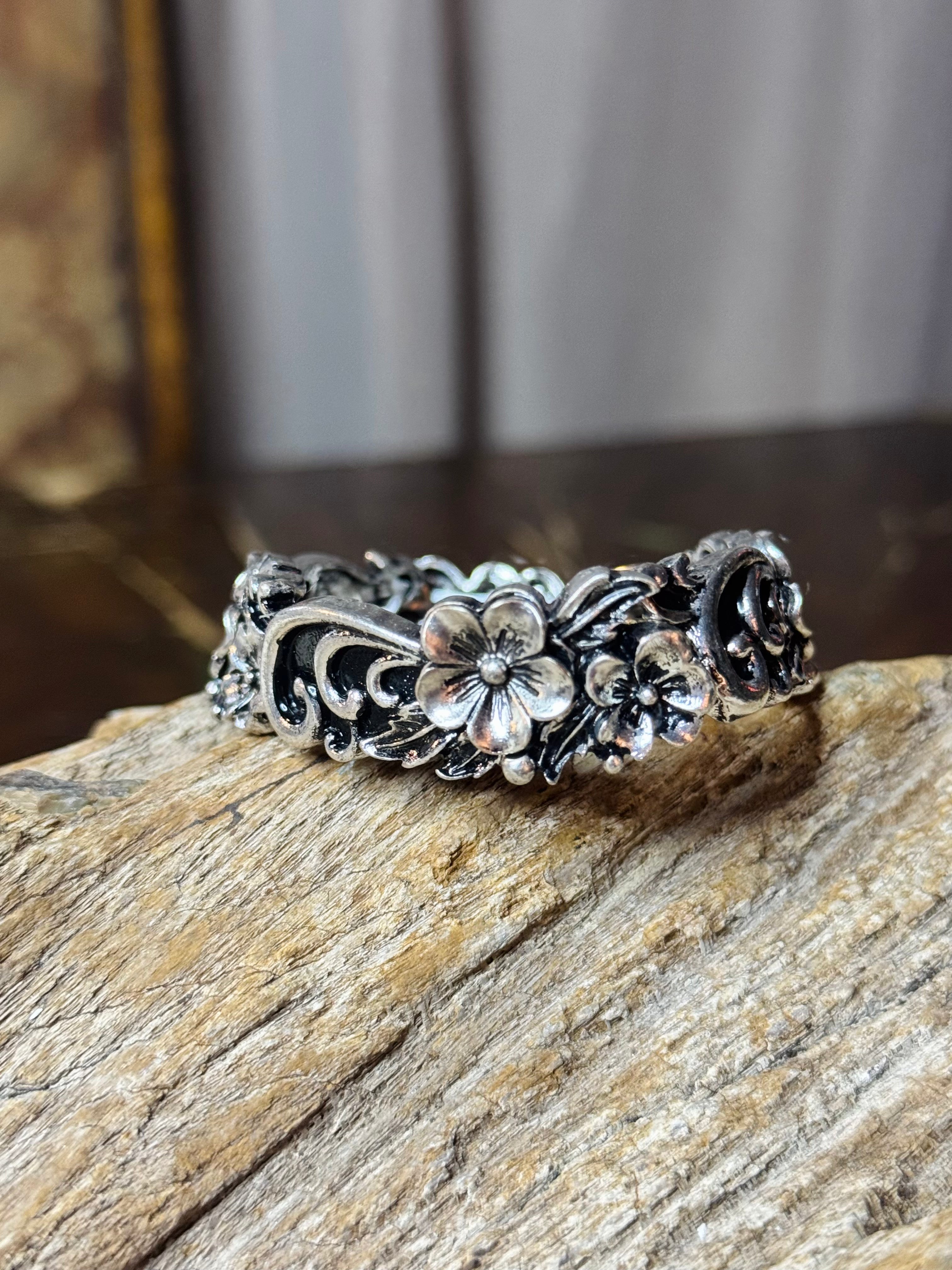 Silver Filigree Stretch Bracelet