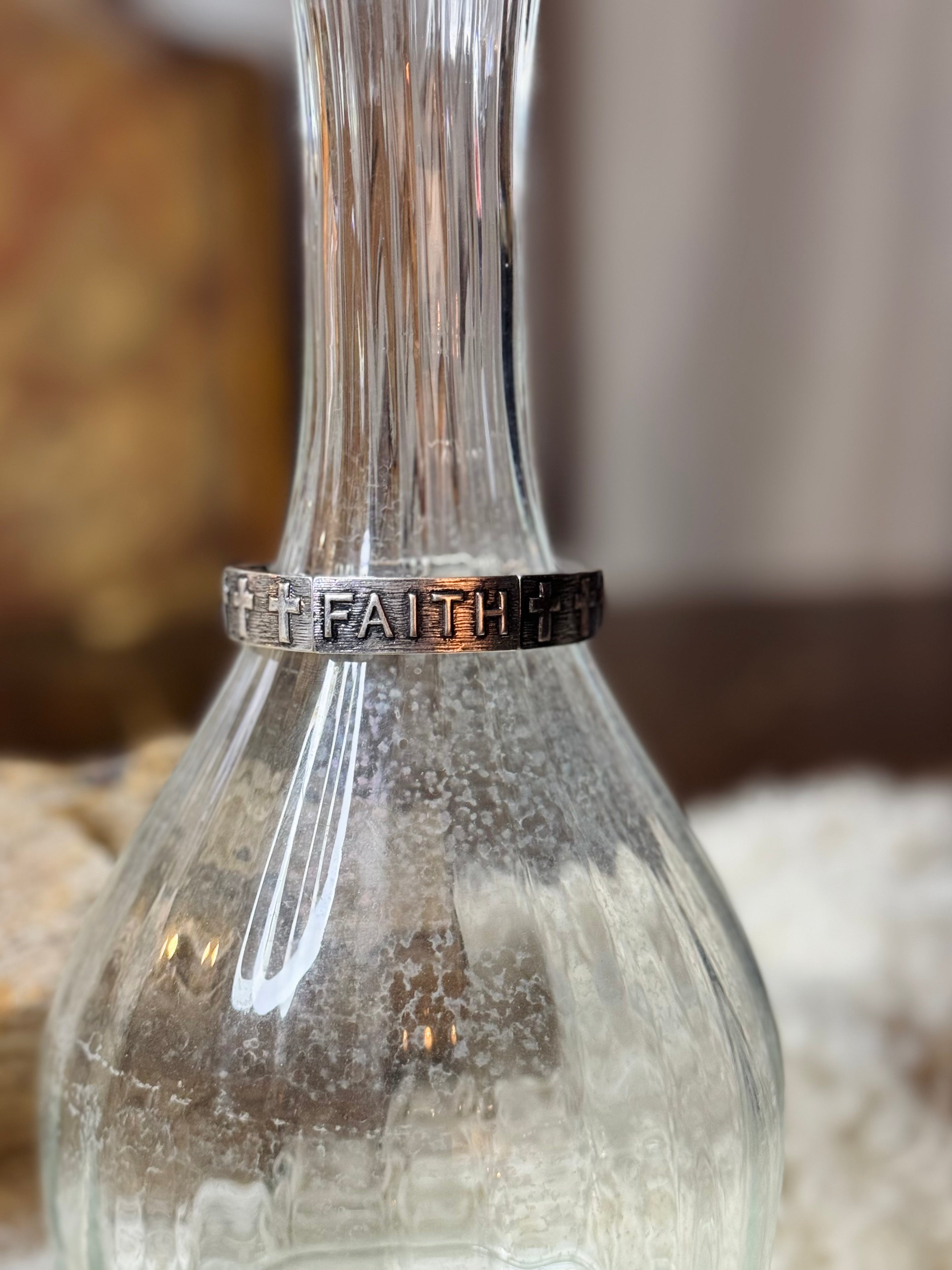 Speak It. Wear It. Stretch Bracelet: Faith