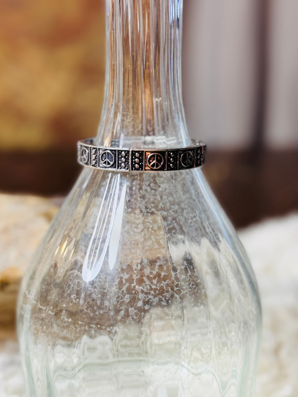 Speak It. Wear It. Stretch Bracelet: Peace Sign