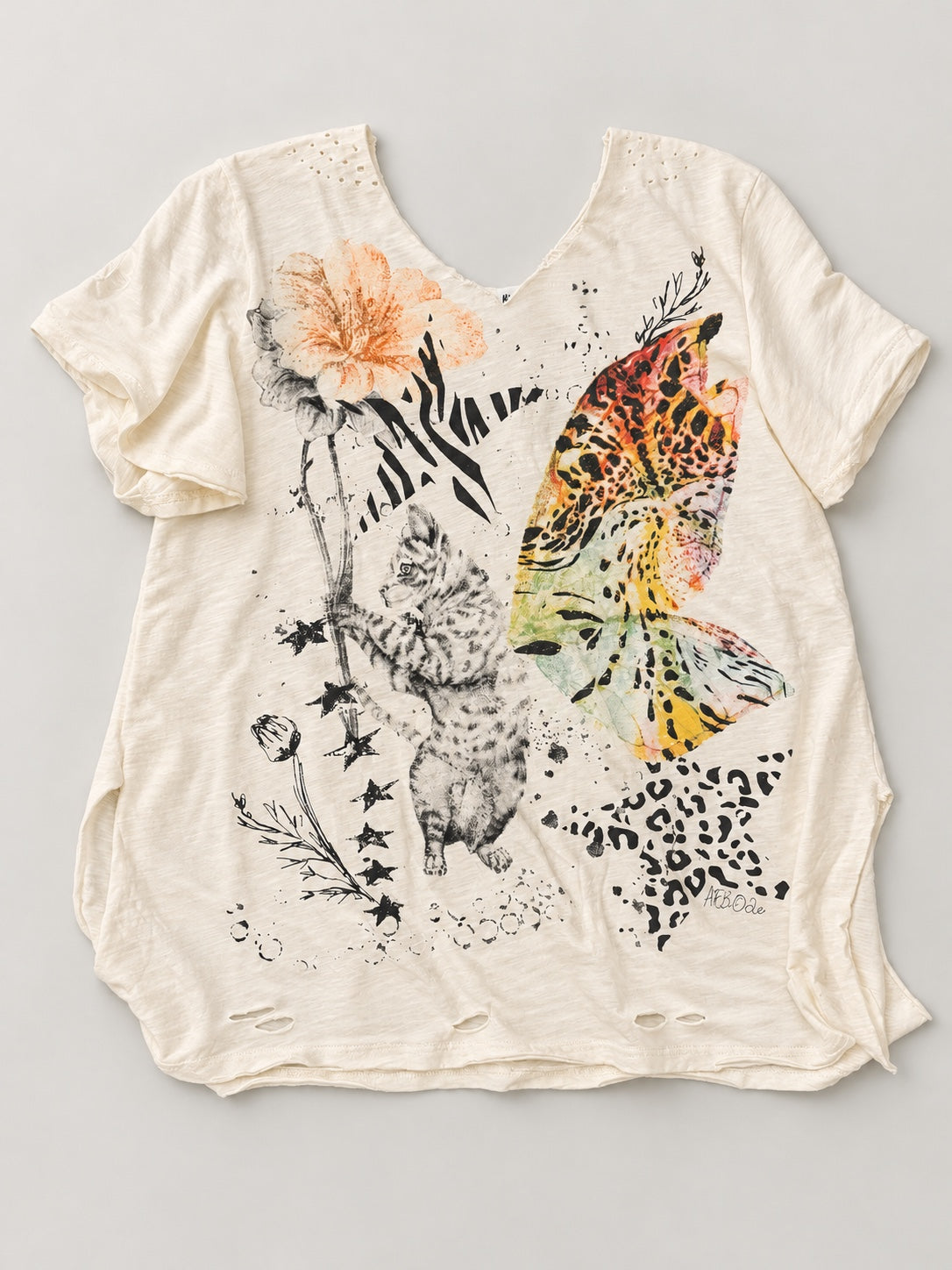 A Rare Bird Whiskers Has Wings Tee – Cream